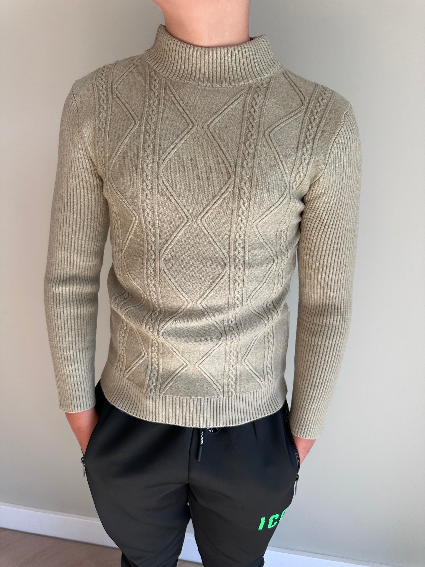 Gebreide jongens trui groen