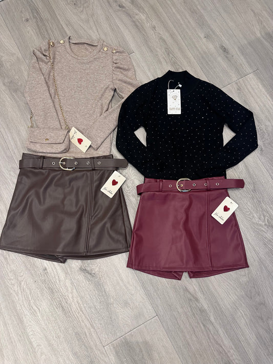 Bordeaux leatherlook broekrokje